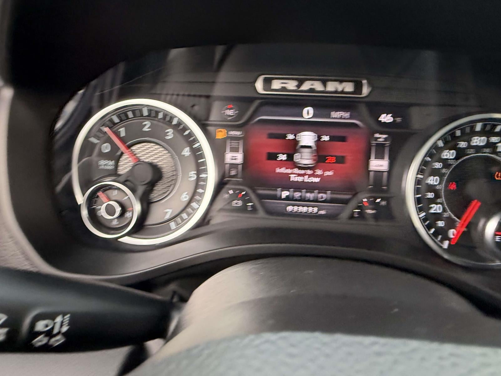 2024 RAM 1500 Big Horn Crew Cab 4x4 57' Box