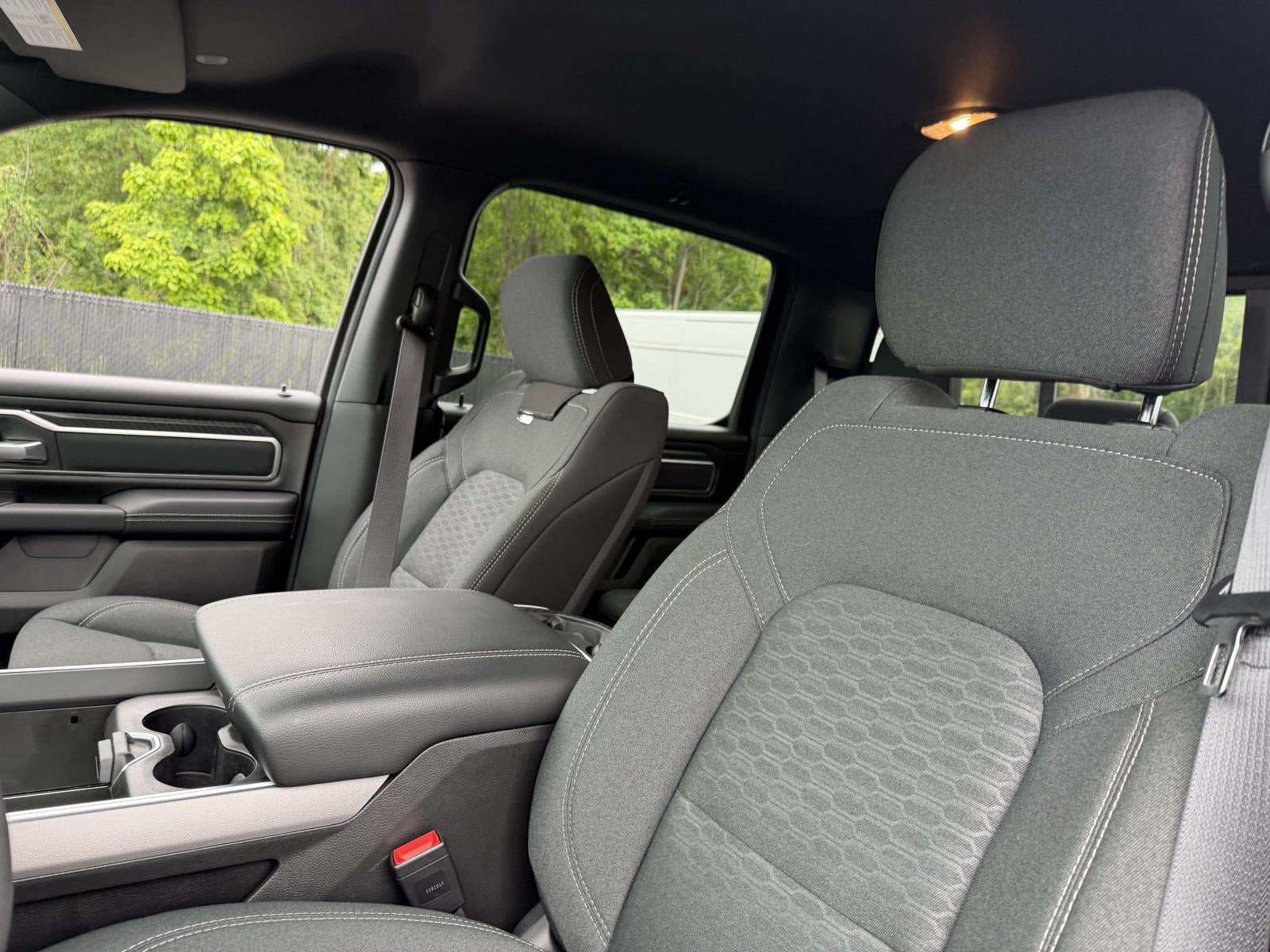 2025 RAM 1500 Big Horn Crew Cab 4x4 57' Box