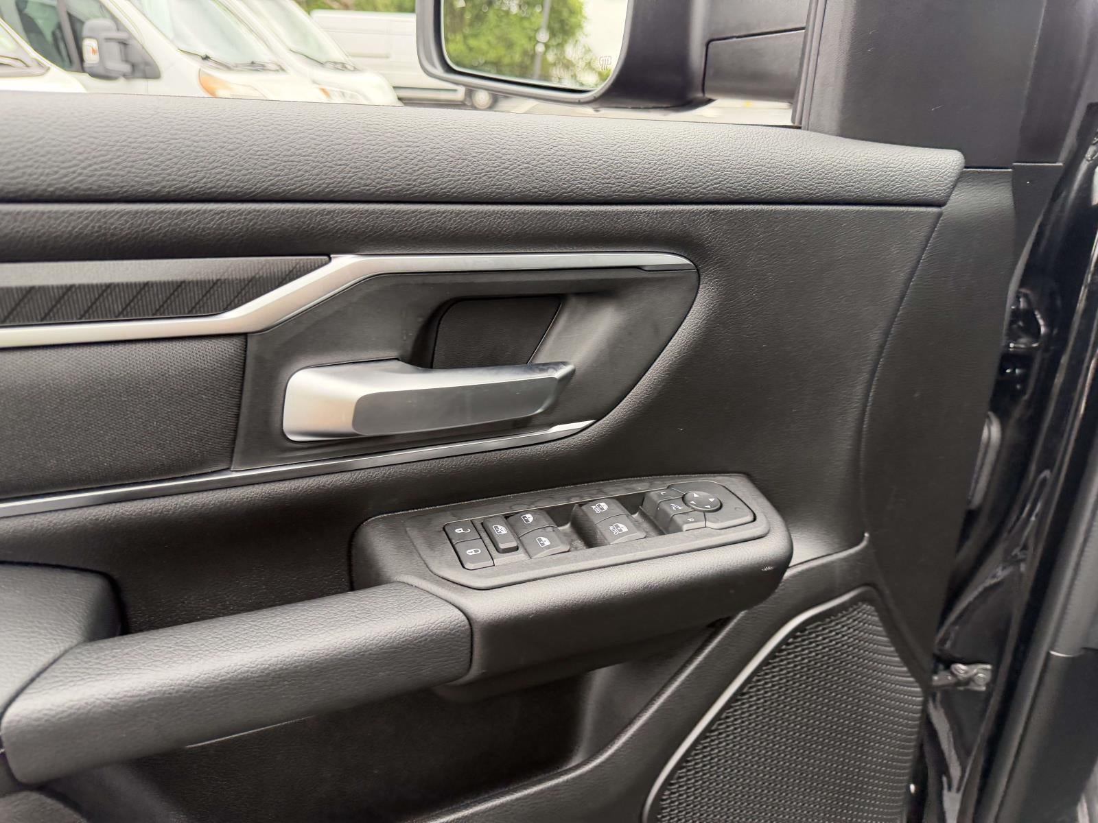 2025 RAM 1500 Big Horn Crew Cab 4x4 57' Box