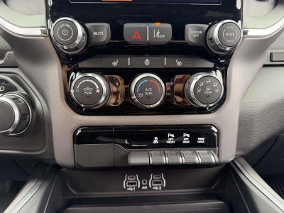 2025 RAM 1500 Big Horn Crew Cab 4x4 57' Box
