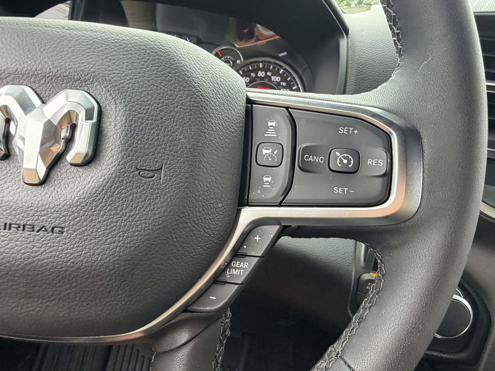 2025 RAM 1500 Big Horn Crew Cab 4x4 57' Box