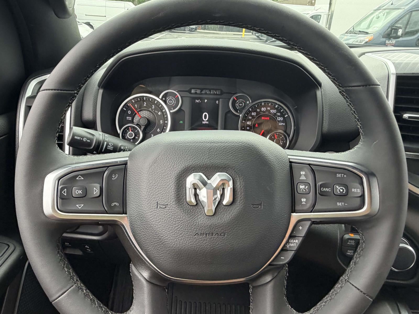 2025 RAM 1500 Big Horn Crew Cab 4x4 57' Box