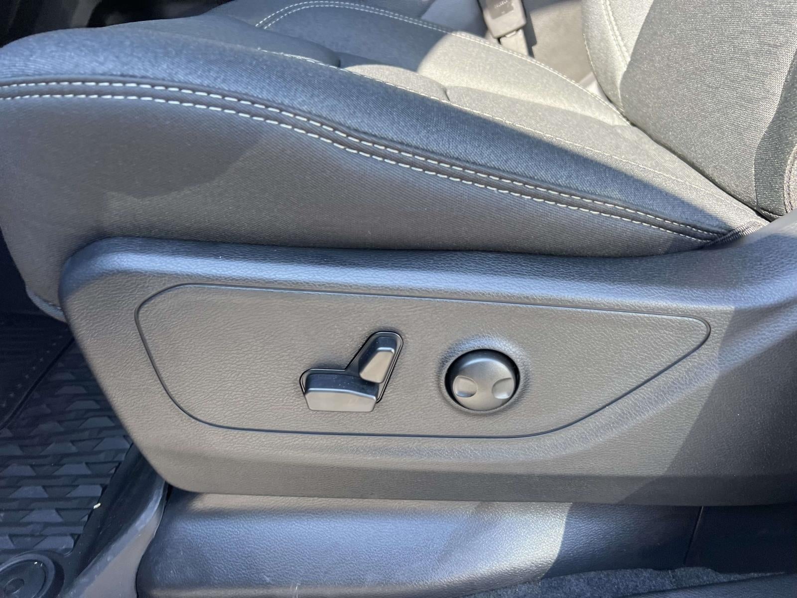 2025 RAM Ram 1500 Big Horn Crew Cab 4x4 57' Box