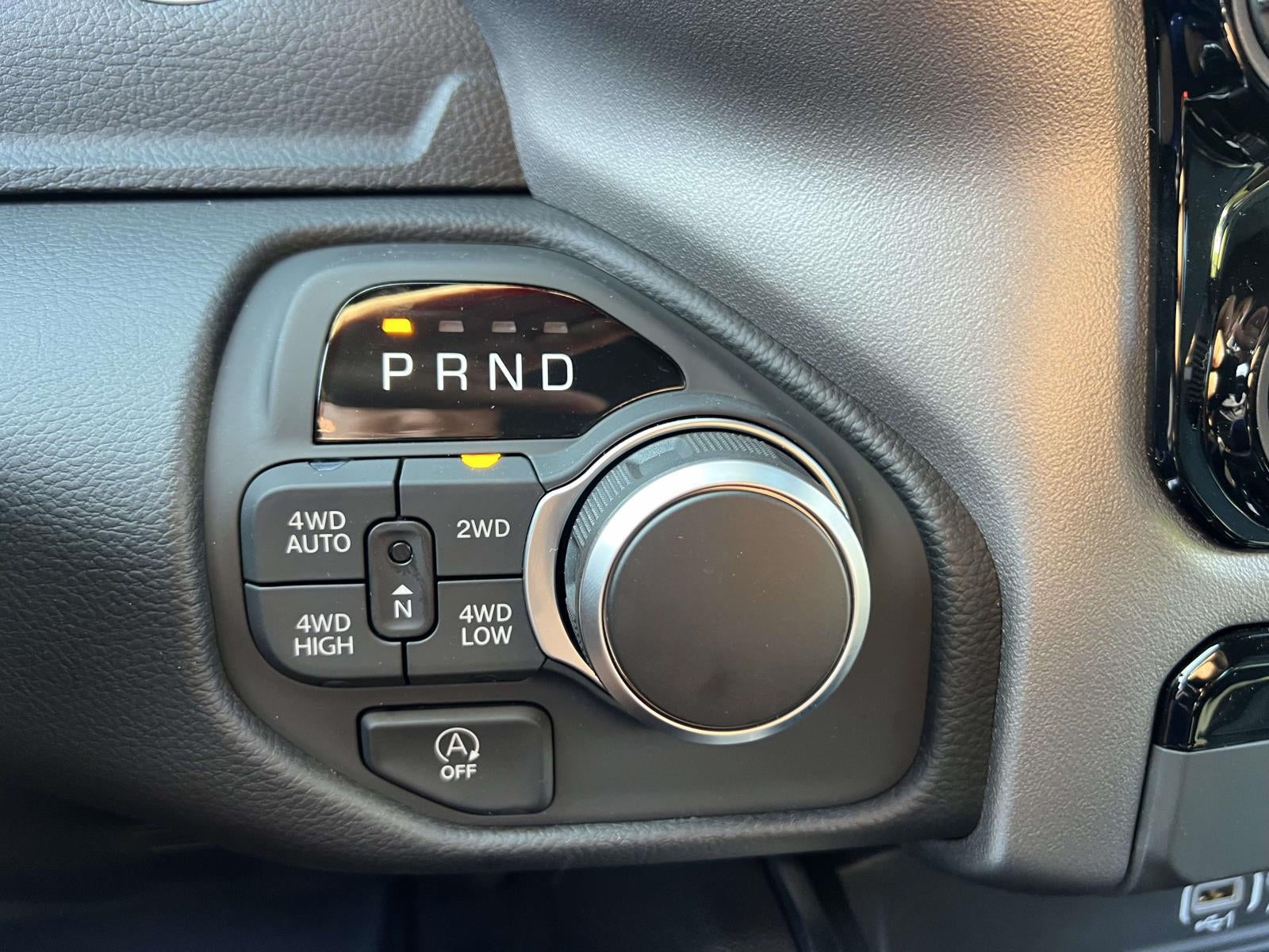 2025 RAM Ram 1500 Big Horn Crew Cab 4x4 57' Box