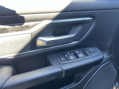 2022 RAM 1500 Big Horn Crew Cab 4x4 64' Box