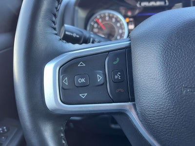 2022 RAM 1500 Big Horn Crew Cab 4x4 64' Box