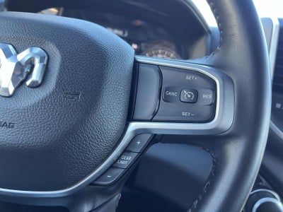2022 RAM 1500 Big Horn Crew Cab 4x4 64' Box