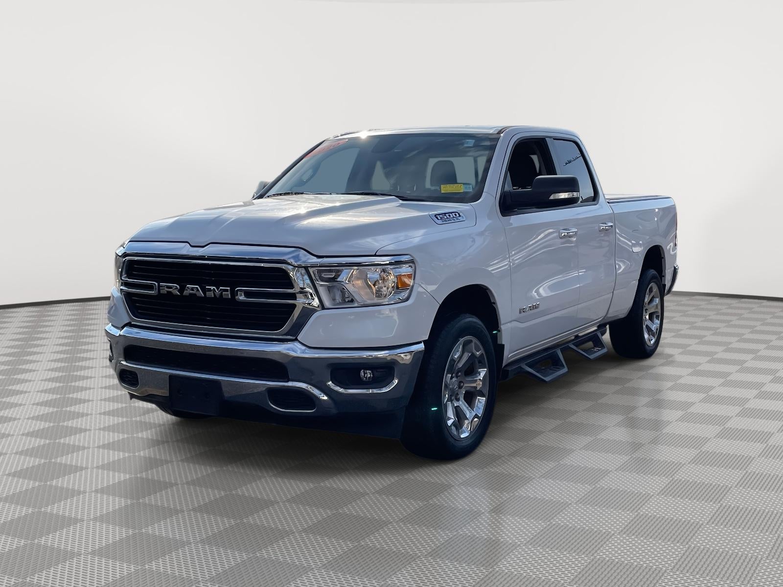 2020 RAM 1500 Big Horn Quad Cab 4x4 64' Box