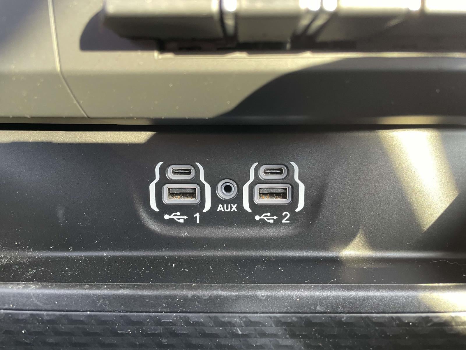 2020 RAM 1500 Big Horn Quad Cab 4x4 64' Box