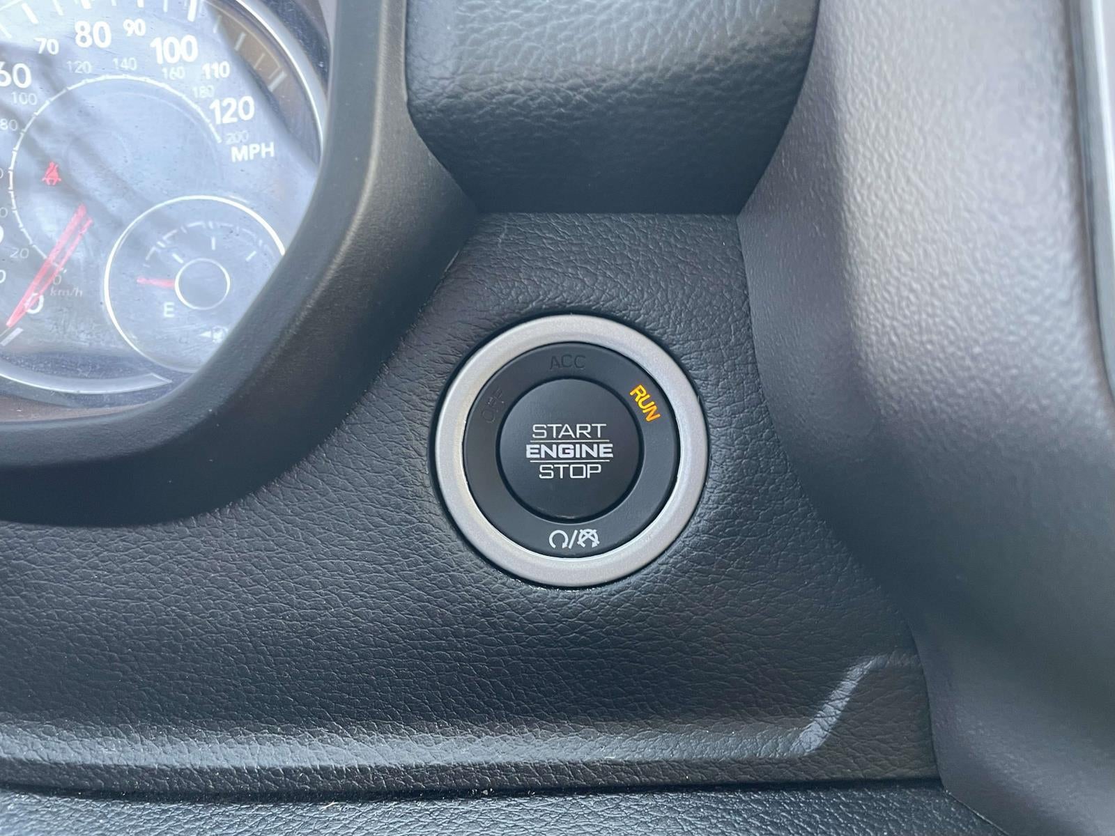 2020 RAM 1500 Big Horn Quad Cab 4x4 64' Box