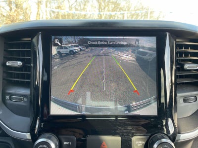 2020 RAM 1500 Big Horn Quad Cab 4x4 64' Box