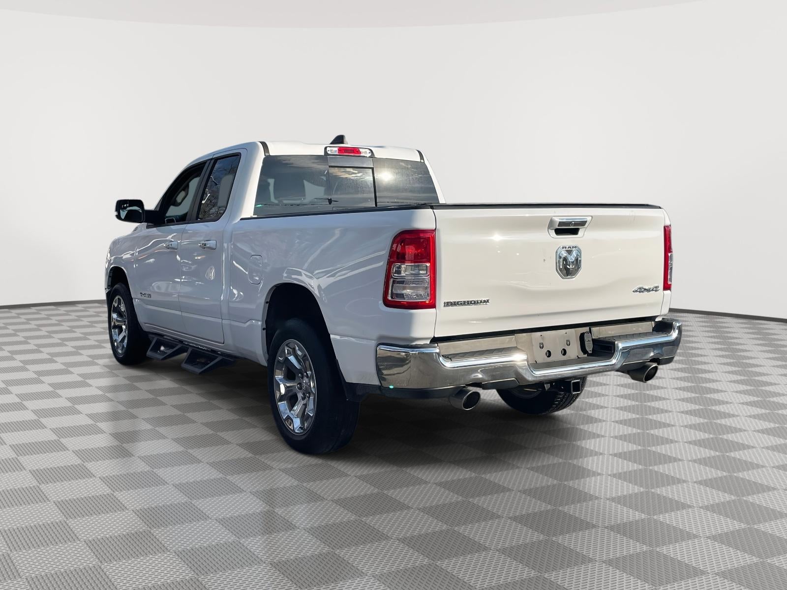 2020 RAM 1500 Big Horn Quad Cab 4x4 64' Box