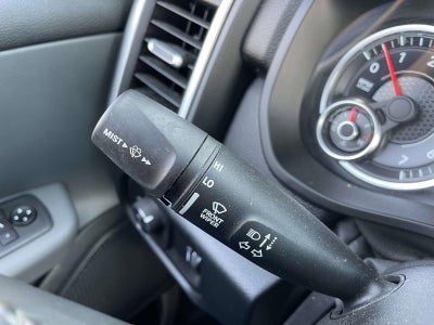 2020 RAM 1500 Big Horn Quad Cab 4x4 64' Box