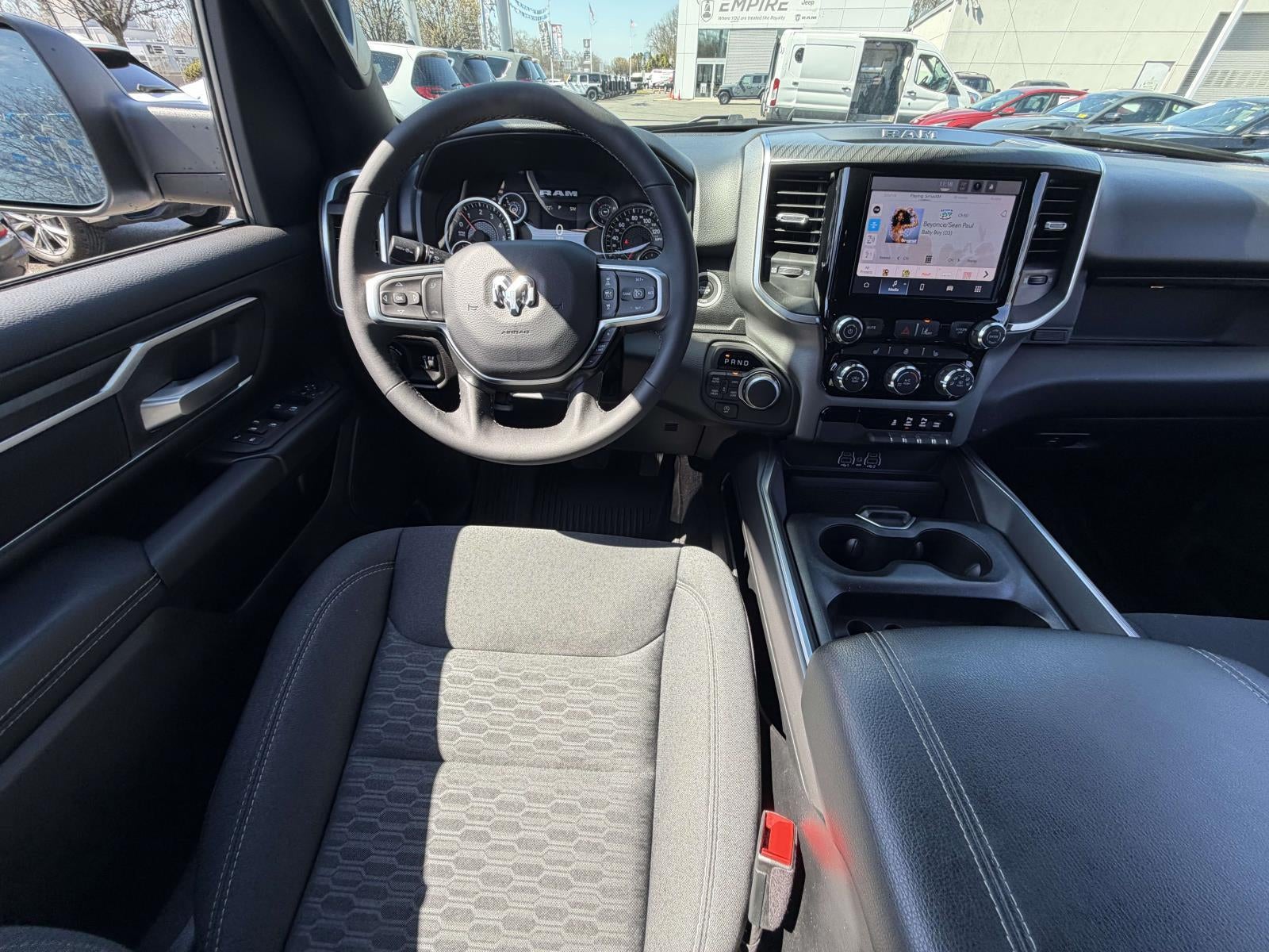 2025 RAM 1500 Big Horn Crew Cab 4x4 57' Box