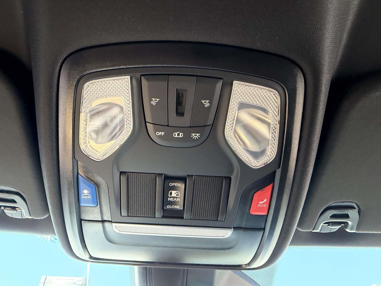 2025 RAM 1500 Big Horn Crew Cab 4x4 57' Box