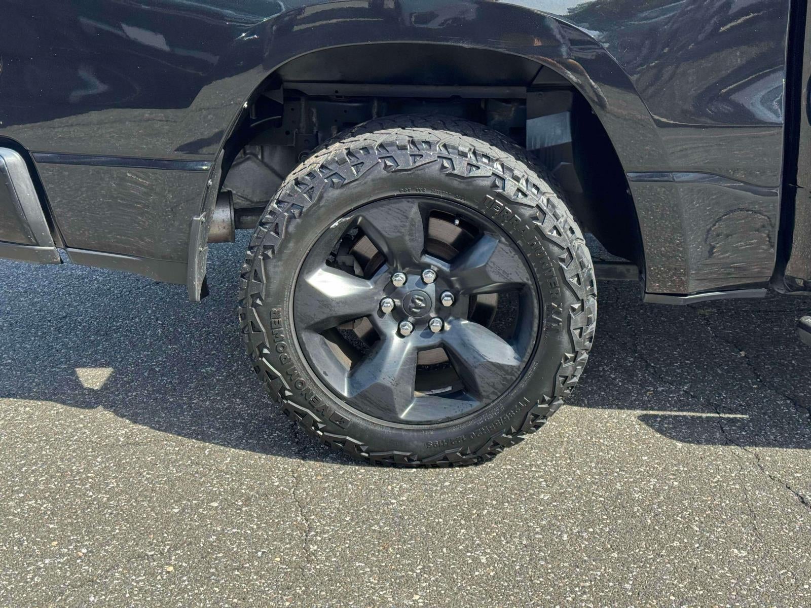 2019 RAM 1500 Big Horn/Lone Star Crew Cab 4x4 57' Box
