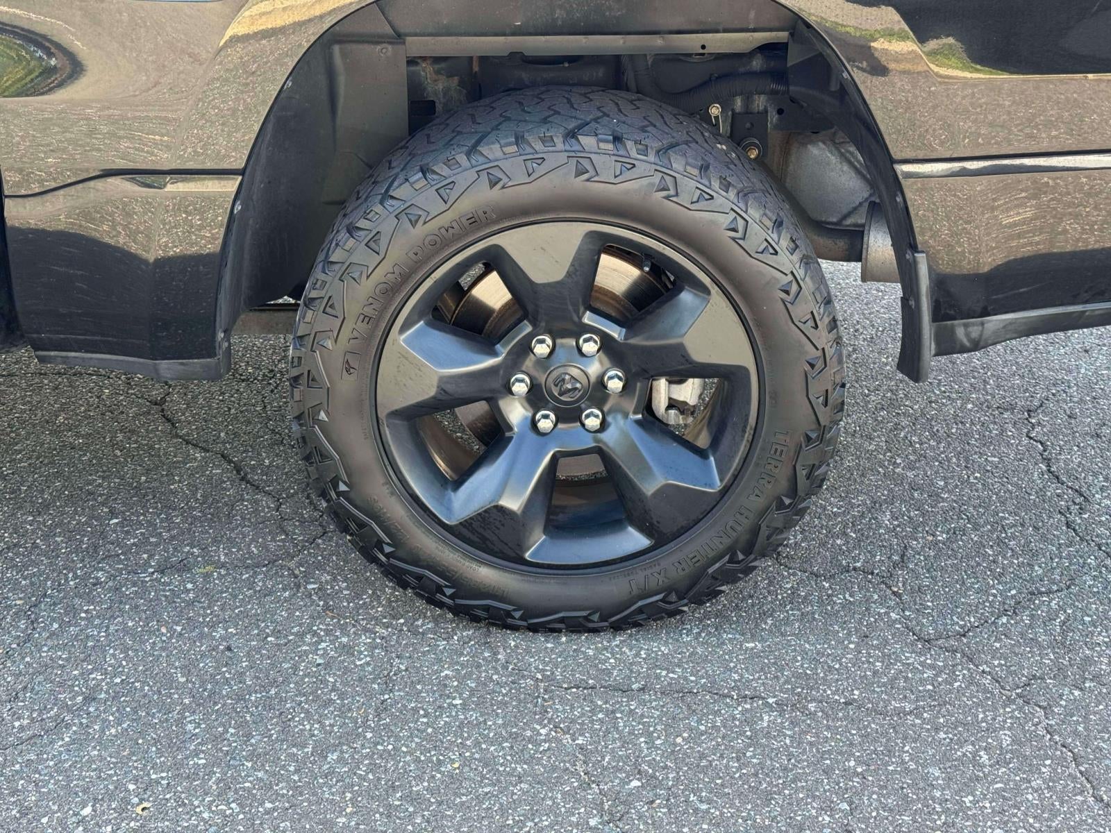 2019 RAM 1500 Big Horn/Lone Star Crew Cab 4x4 57' Box