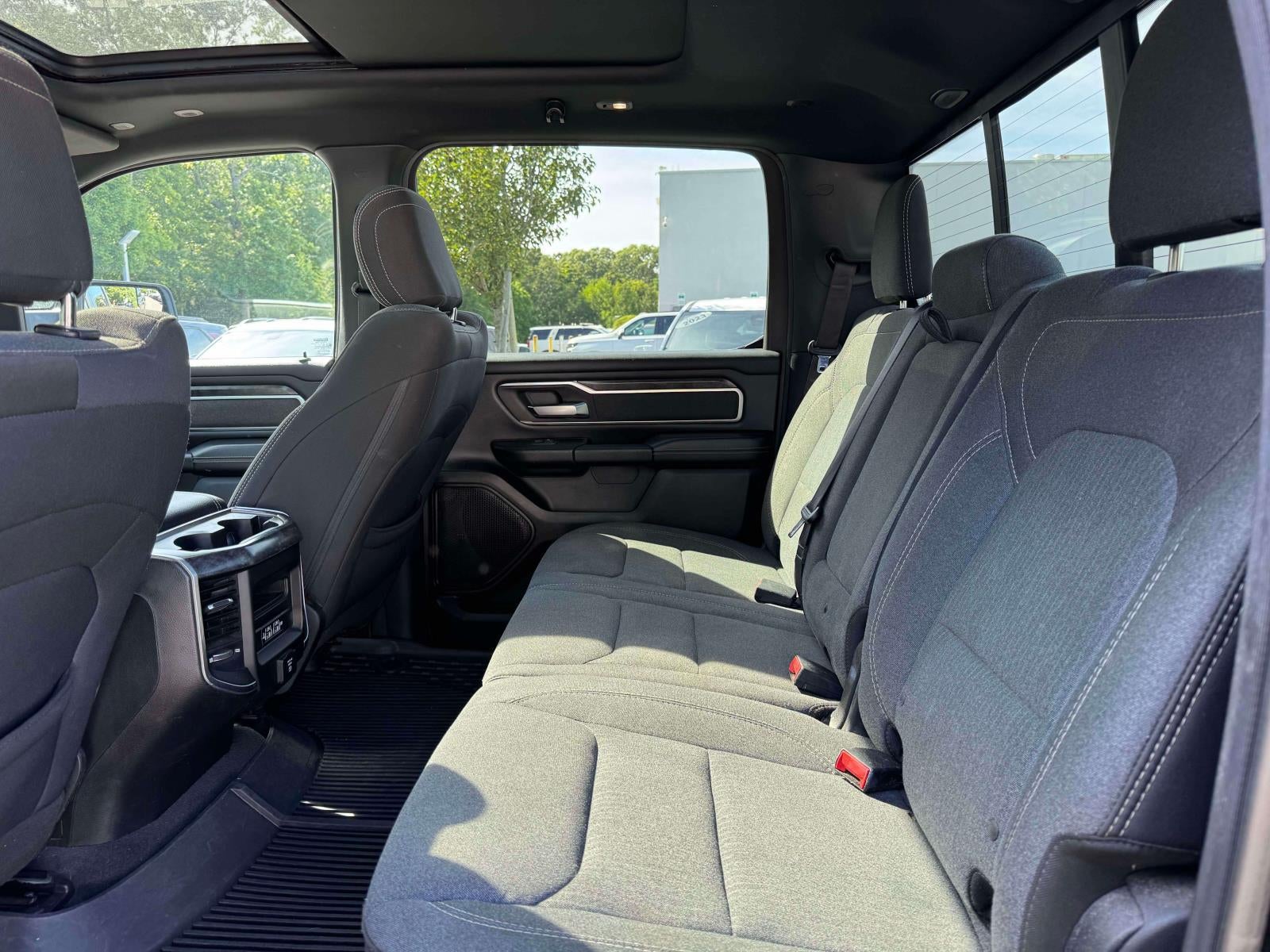 2019 RAM 1500 Big Horn/Lone Star Crew Cab 4x4 57' Box
