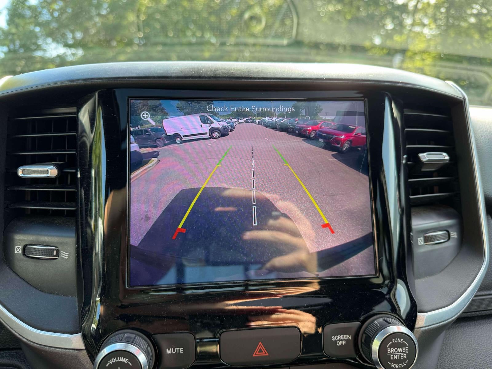 2019 RAM 1500 Big Horn/Lone Star Crew Cab 4x4 57' Box