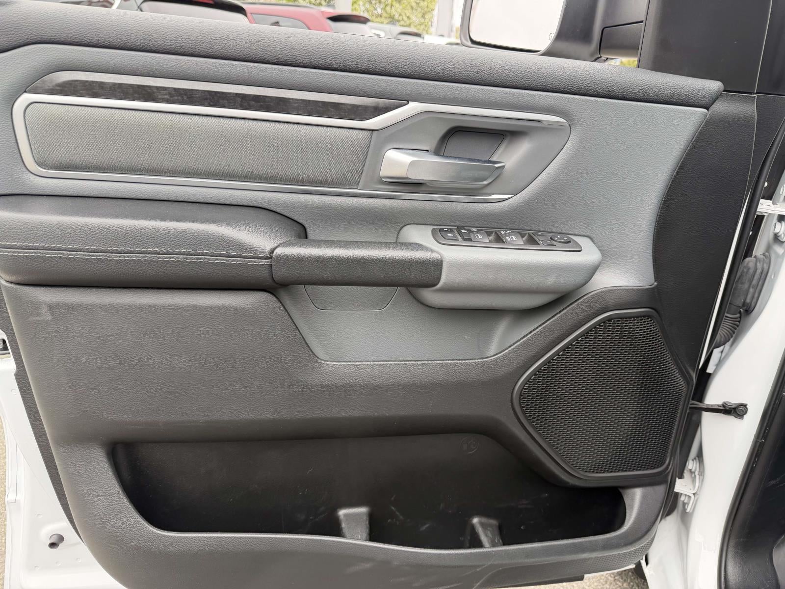 2022 RAM 1500 Big Horn Crew Cab 4x4 57' Box