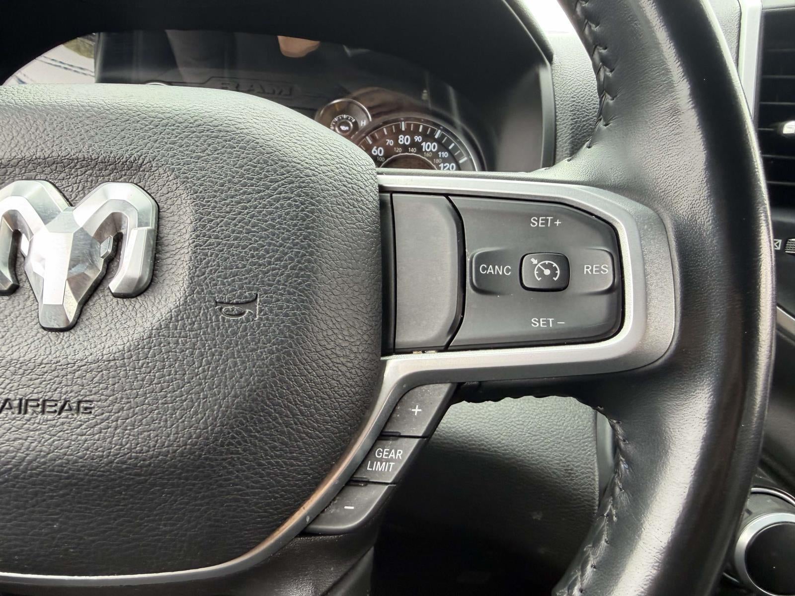 2022 RAM 1500 Big Horn Crew Cab 4x4 57' Box