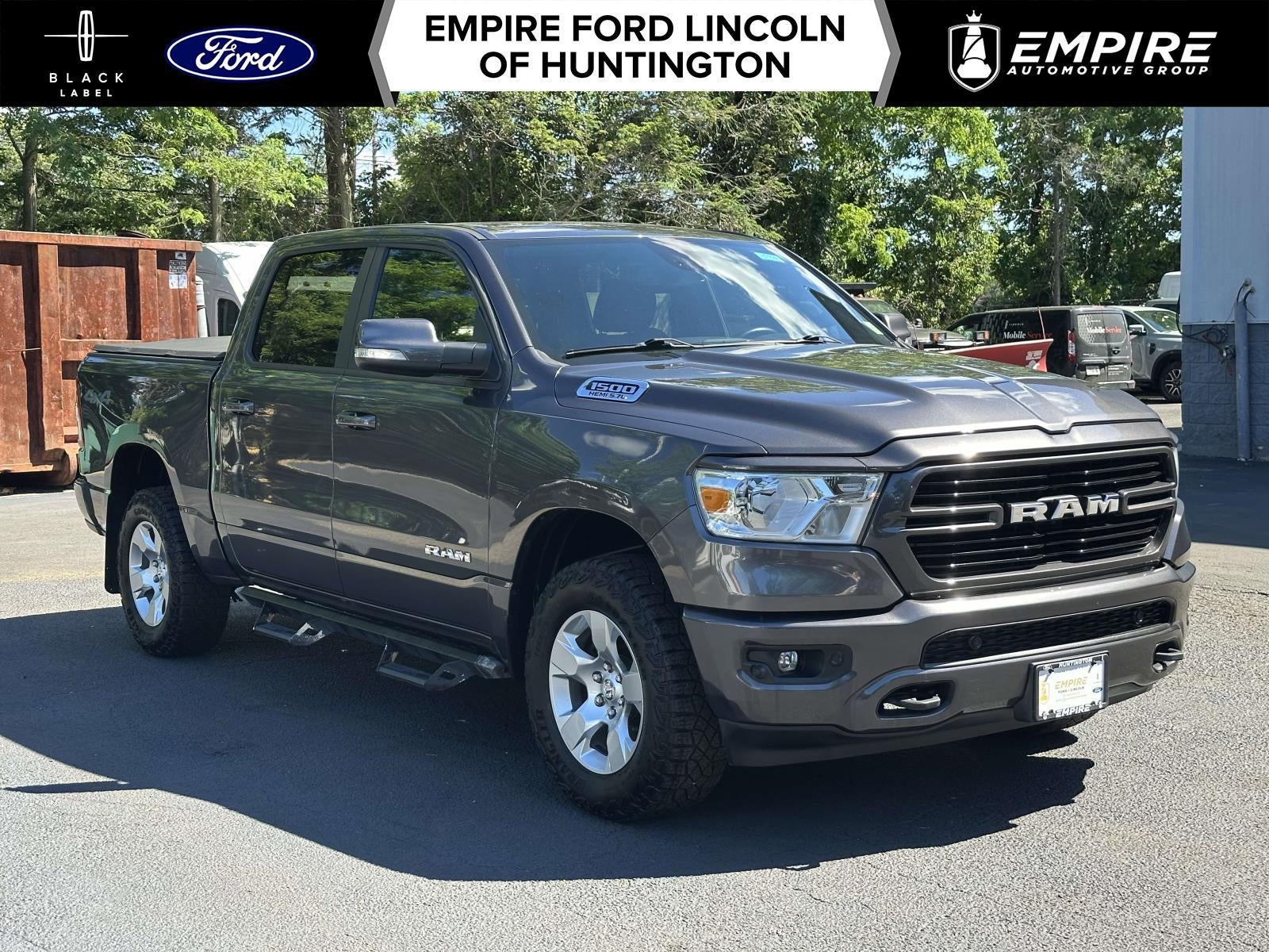 2019 RAM 1500 Big Horn/Lone Star Crew Cab 4x4 57' Box