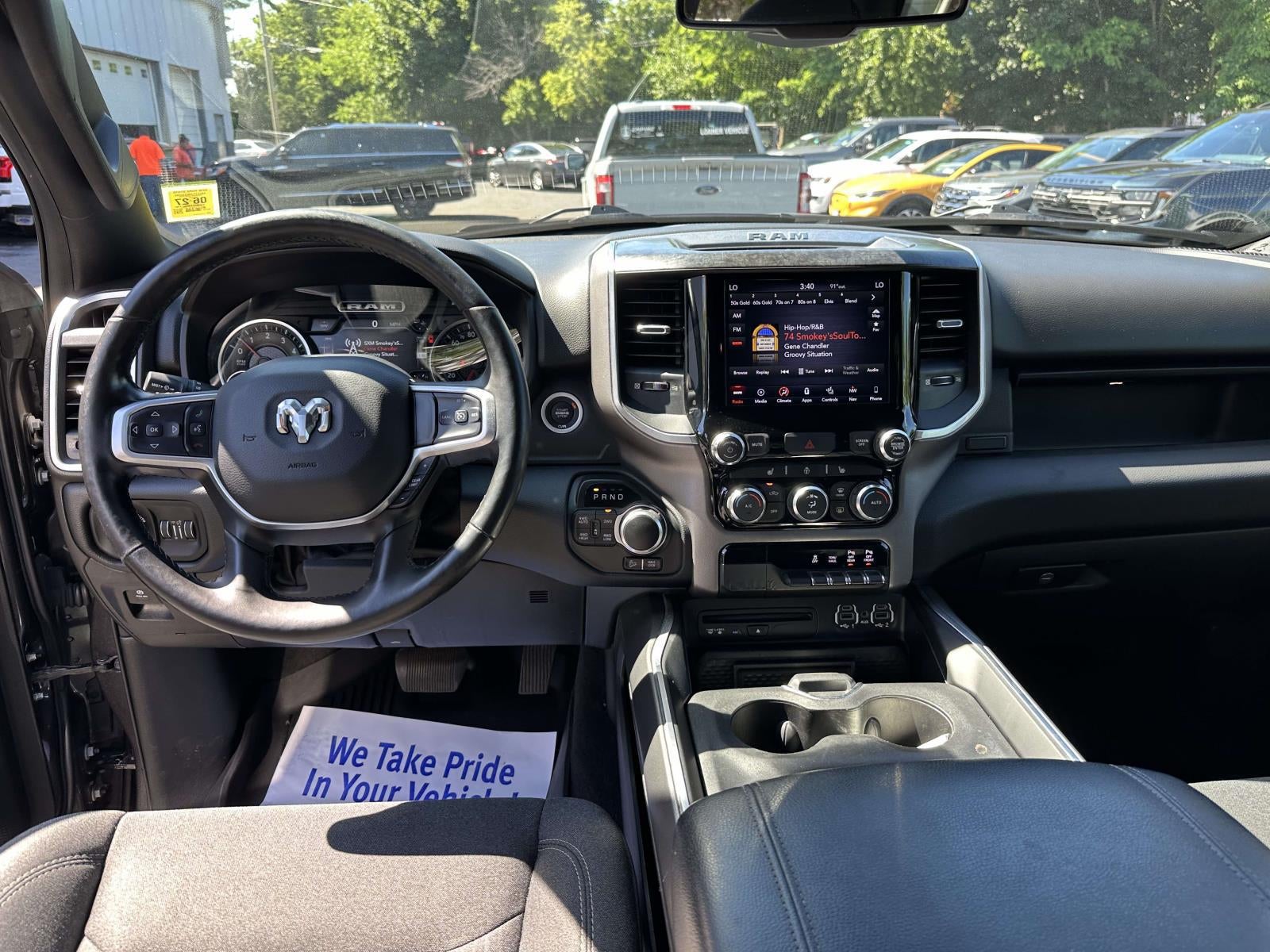 2019 RAM 1500 Big Horn/Lone Star Crew Cab 4x4 57' Box