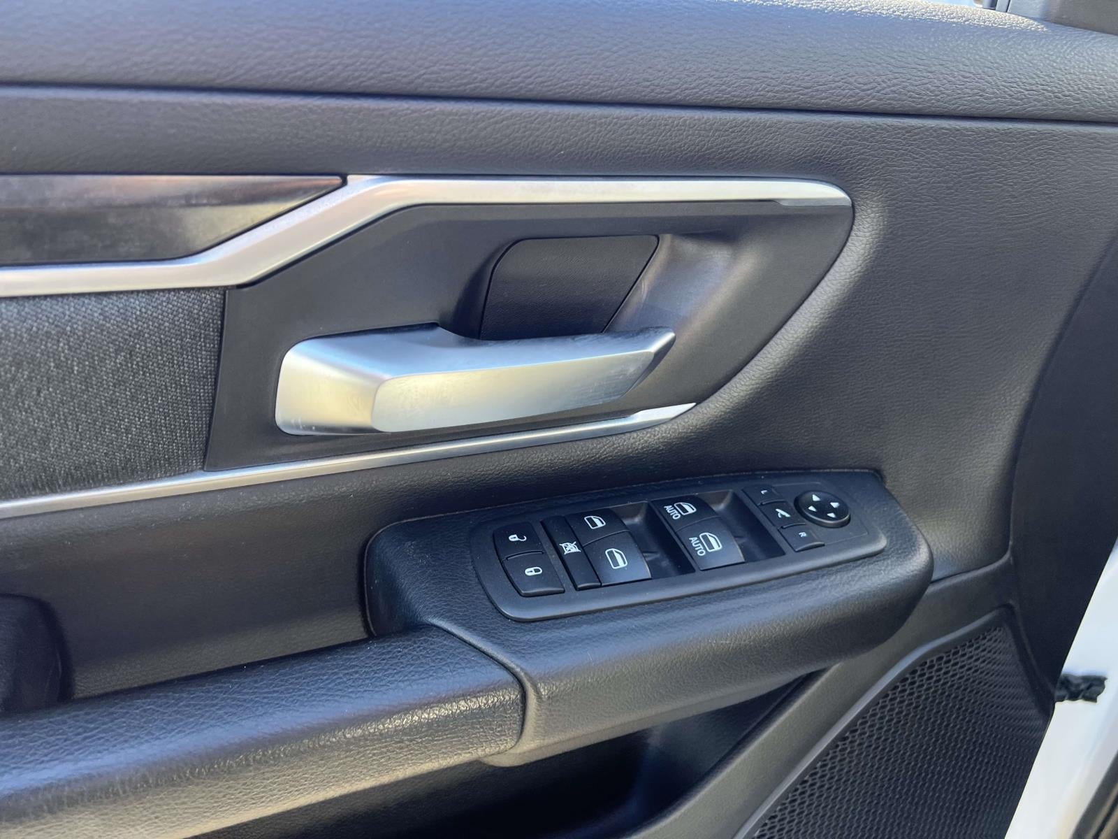 2021 RAM 1500 Big Horn Crew Cab 4x4 57' Box