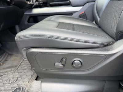 2023 RAM 1500 Big Horn Crew Cab 4x4 57' Box