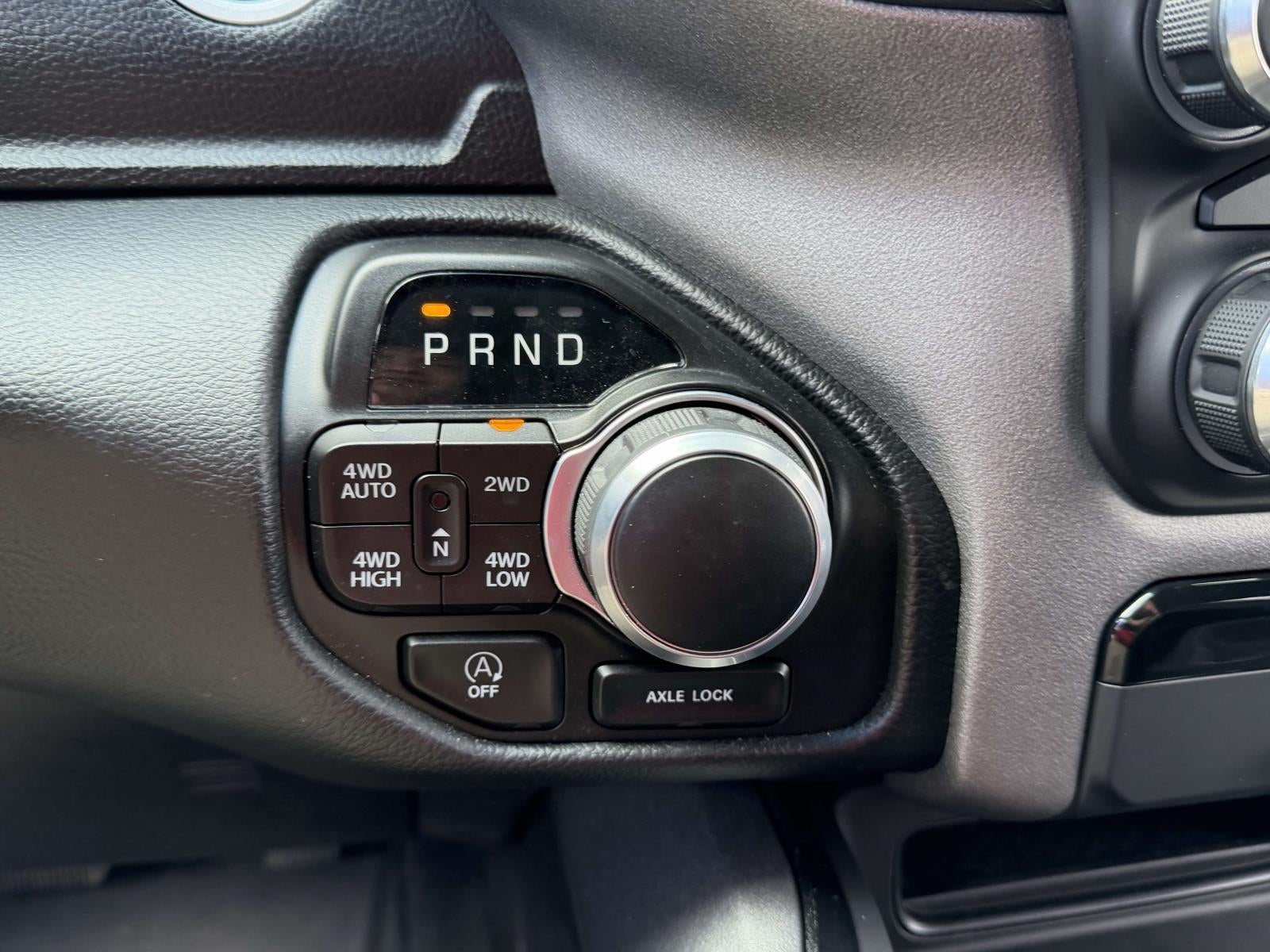 2023 RAM 1500 Big Horn Crew Cab 4x4 57' Box