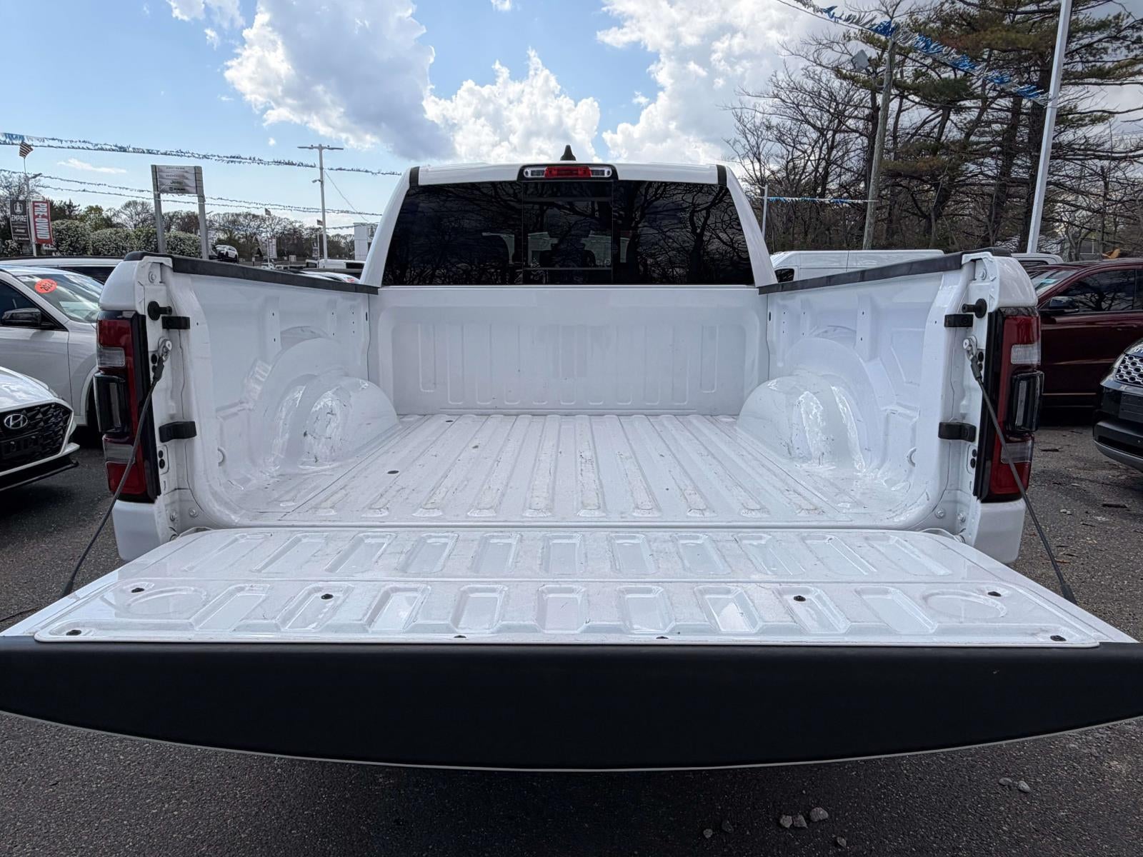 2023 RAM 1500 Big Horn Crew Cab 4x4 57' Box