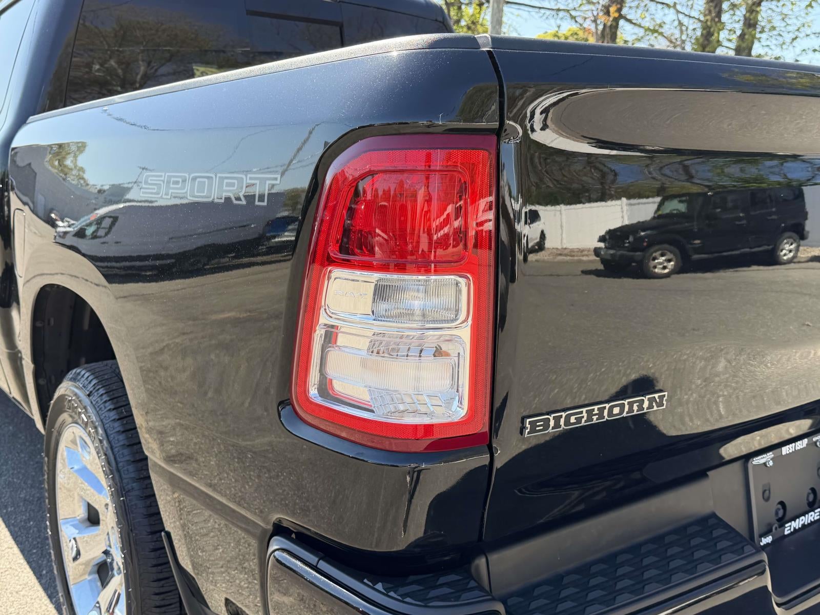 2022 RAM 1500 Big Horn Crew Cab 4x4 57' Box