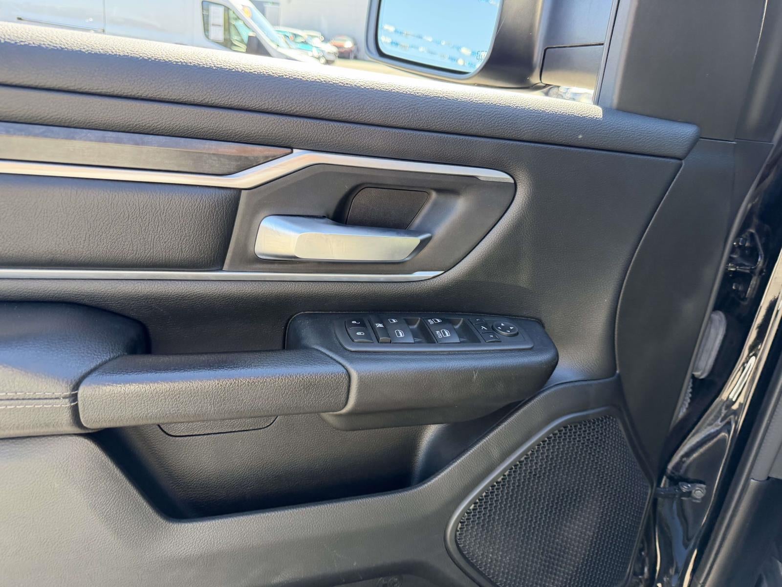 2022 RAM 1500 Big Horn Crew Cab 4x4 57' Box