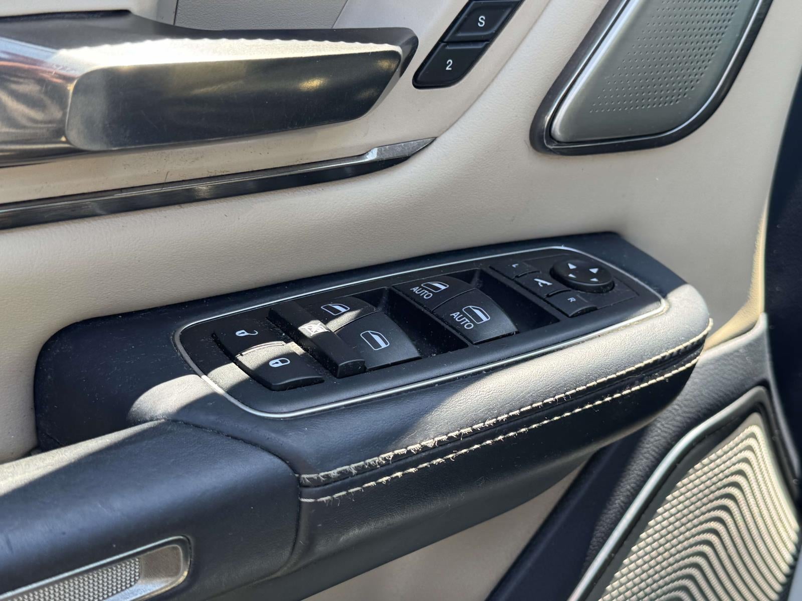 2019 RAM 1500 Limited Crew Cab 4x4 57' Box