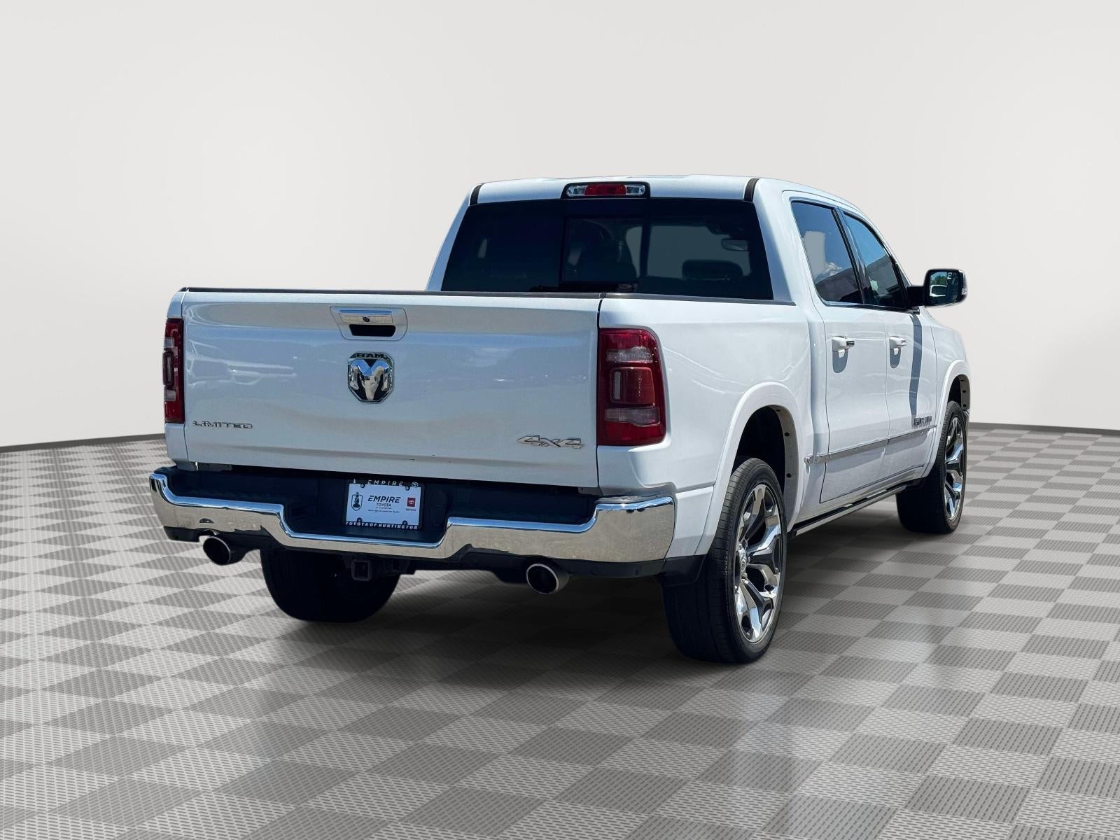 2019 RAM 1500 Limited Crew Cab 4x4 57' Box
