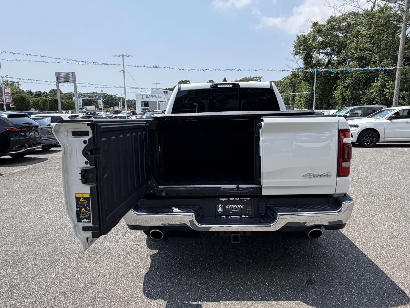 2023 RAM 1500 Limited Crew Cab 4x4 57' Box