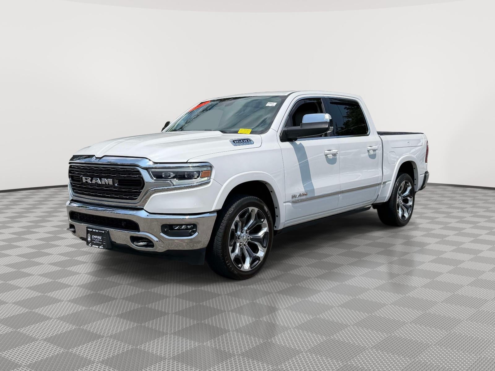 2023 RAM 1500 Limited Crew Cab 4x4 57' Box