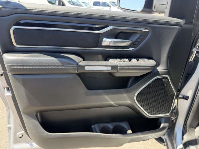 2022 RAM 1500 Laramie Crew Cab 4x4 57' Box