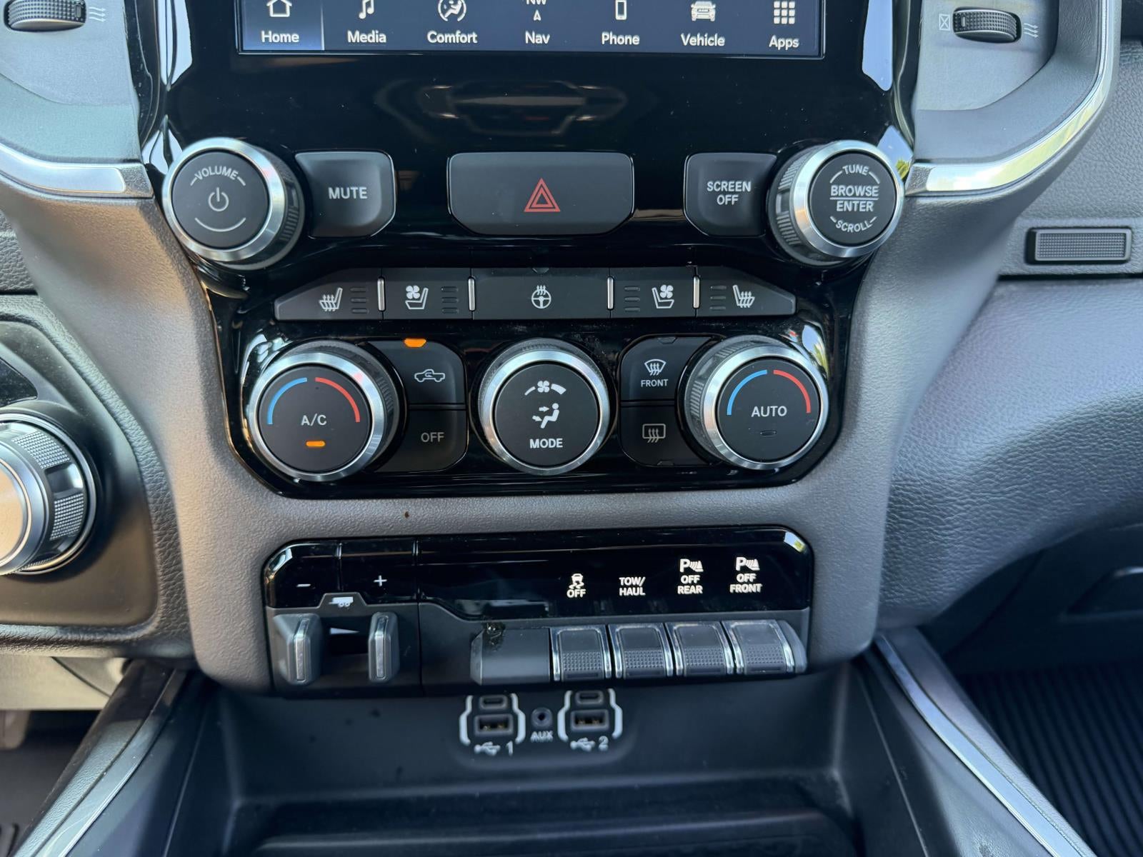 2022 RAM 1500 Laramie Crew Cab 4x4 57' Box
