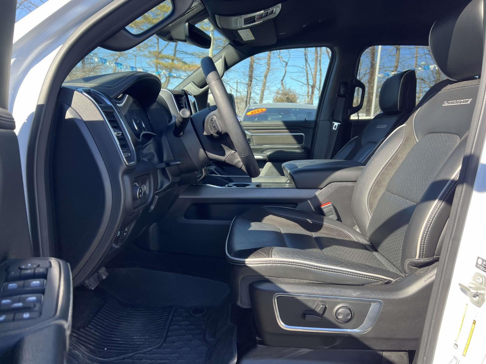 2025 RAM 1500 Laramie Crew Cab 4x4 57' Box