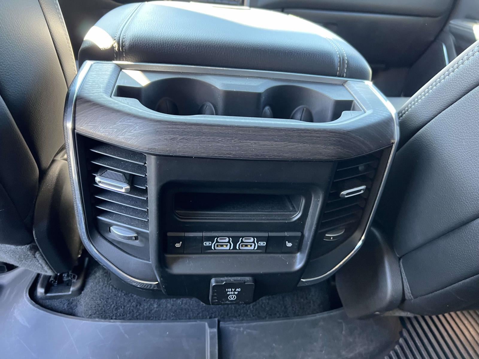 2025 RAM 1500 Laramie Crew Cab 4x4 57' Box