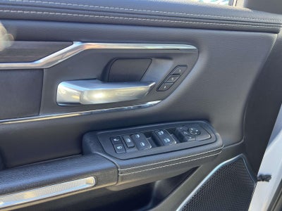 2025 RAM 1500 Laramie Crew Cab 4x4 57' Box