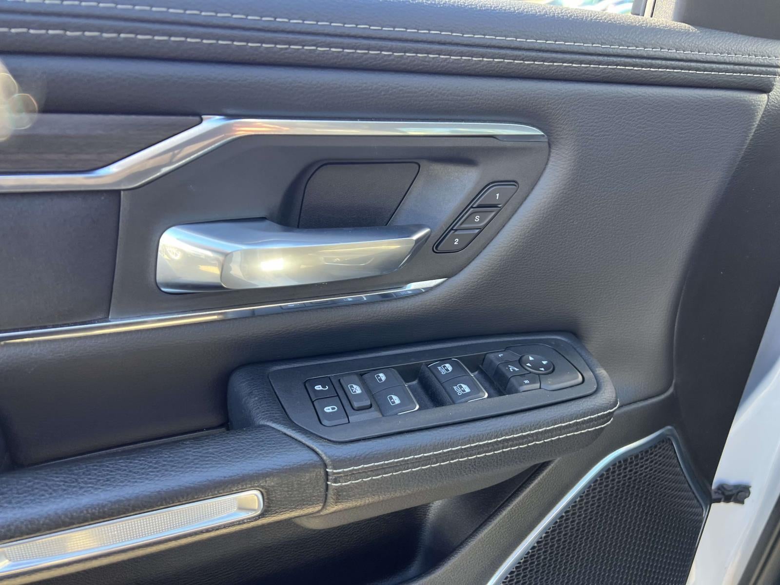 2025 RAM 1500 Laramie Crew Cab 4x4 57' Box