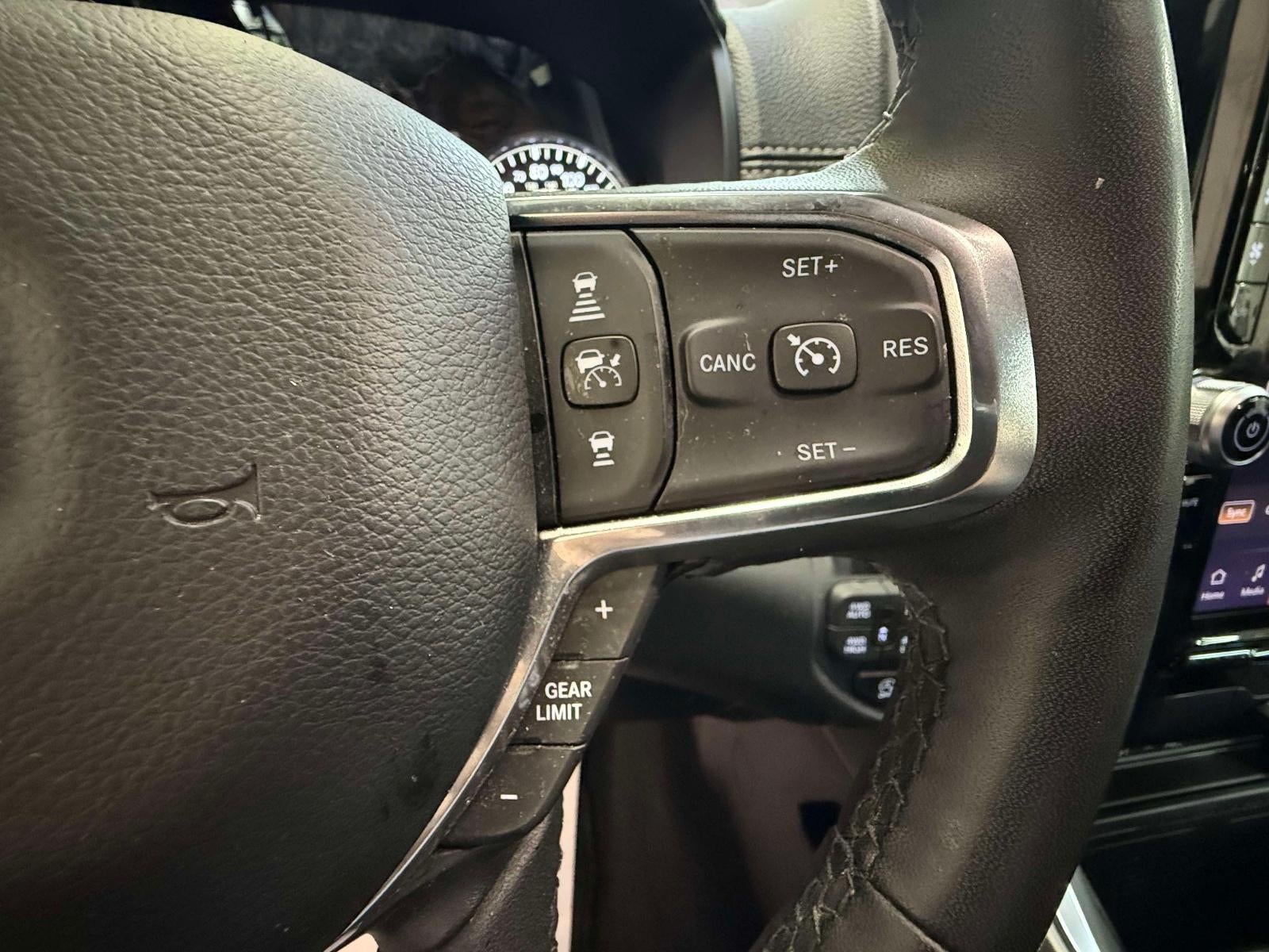 2025 RAM 1500 Laramie Crew Cab 4x4 57' Box