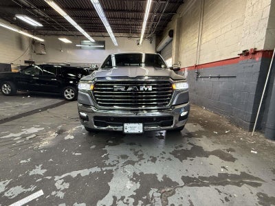 2025 RAM 1500 Laramie Crew Cab 4x4 57' Box