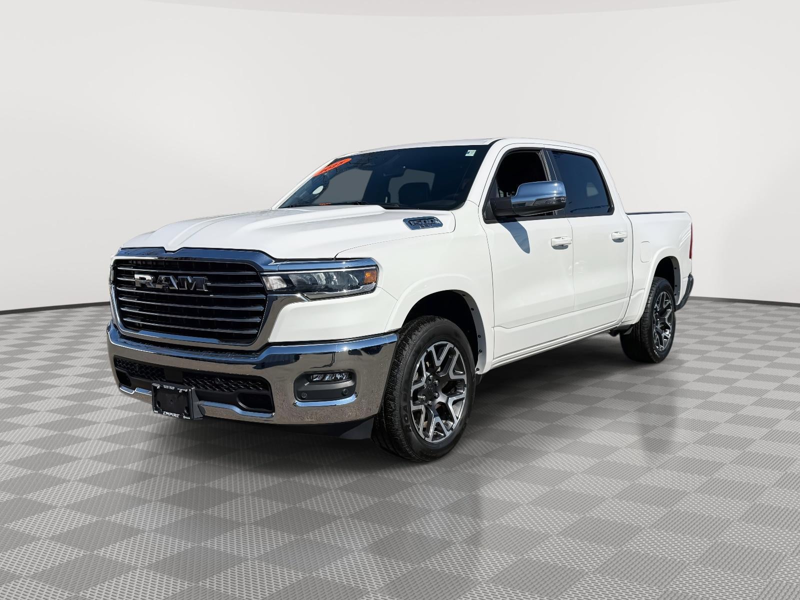 2025 RAM 1500 Laramie Crew Cab 4x4 57' Box