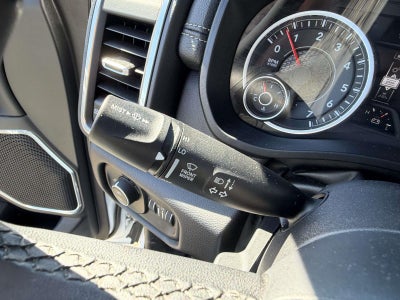 2025 RAM 1500 Laramie Crew Cab 4x4 57' Box