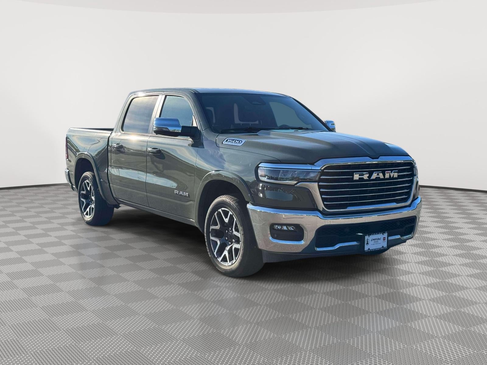 2026 RAM 1500 Laramie Crew Cab 4x4 57' Box