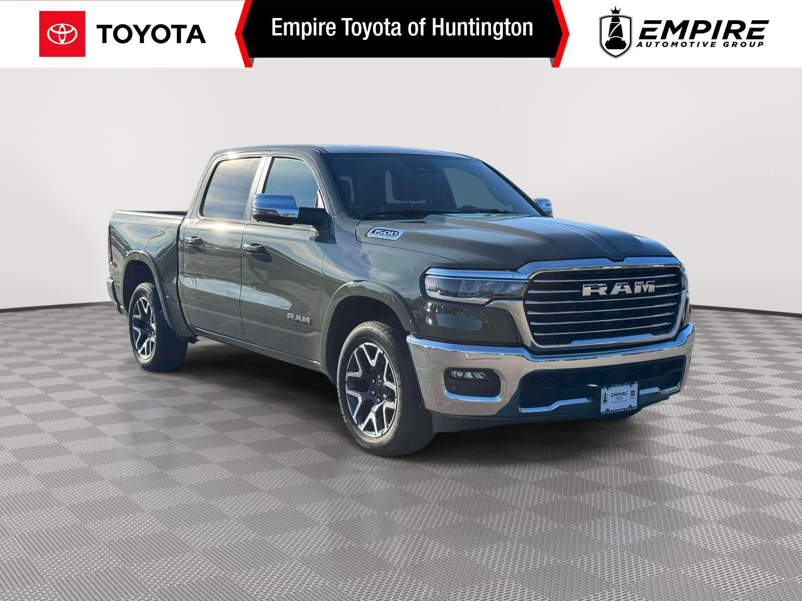 2026 RAM 1500 Laramie Crew Cab 4x4 57' Box