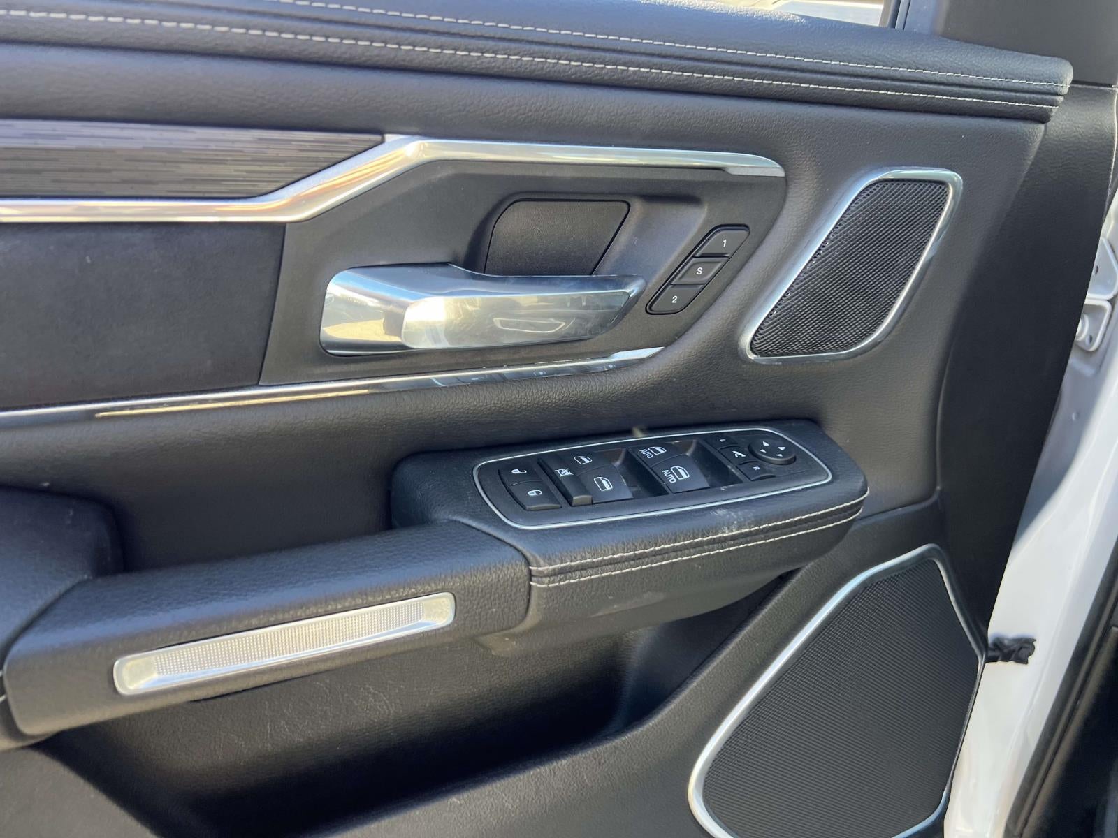 2023 RAM 1500 Laramie Crew Cab 4x4 57' Box